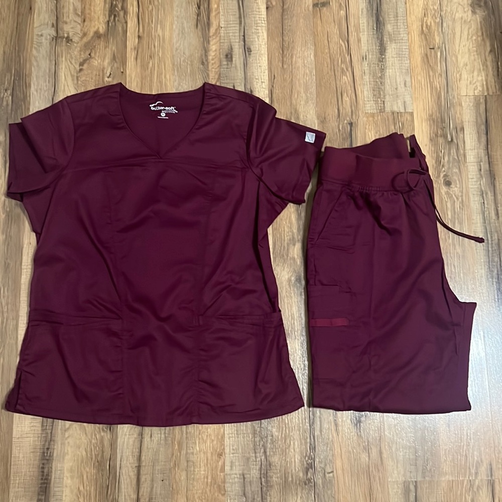 Uniform Advantage Butter Soft Scrub Set